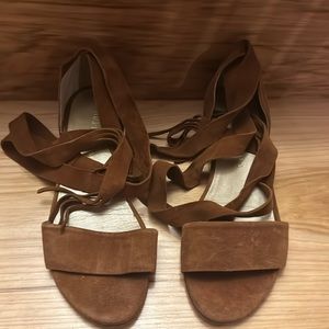 Stuart Weitzman tie up sandals cobra